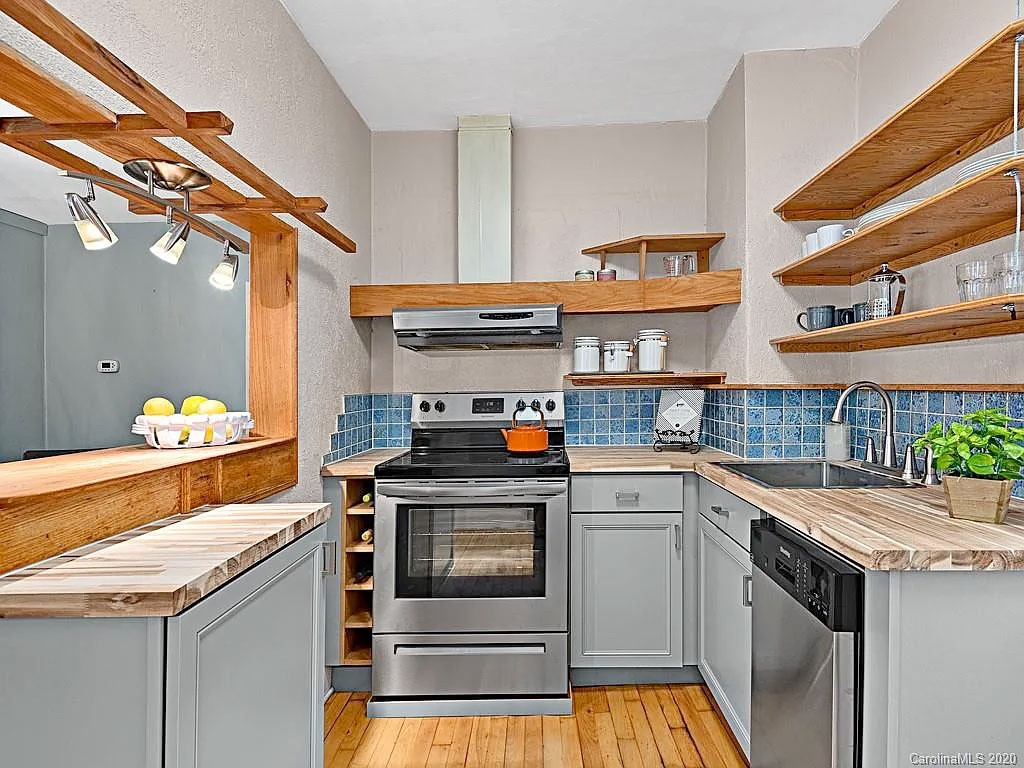 Kitchen at 125 Naples Road after home staging